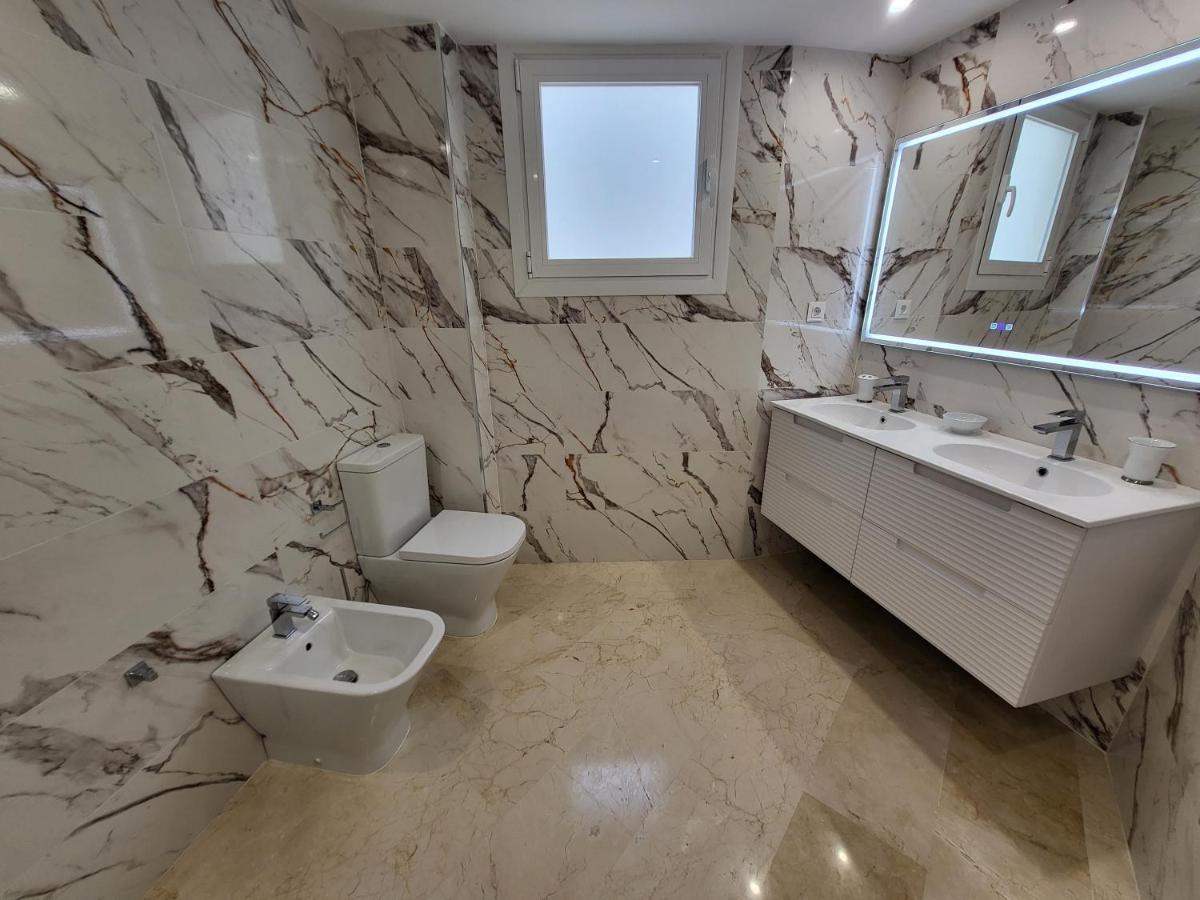 Marbella Edificio Puerto Azul Apartment ภายนอก รูปภาพ