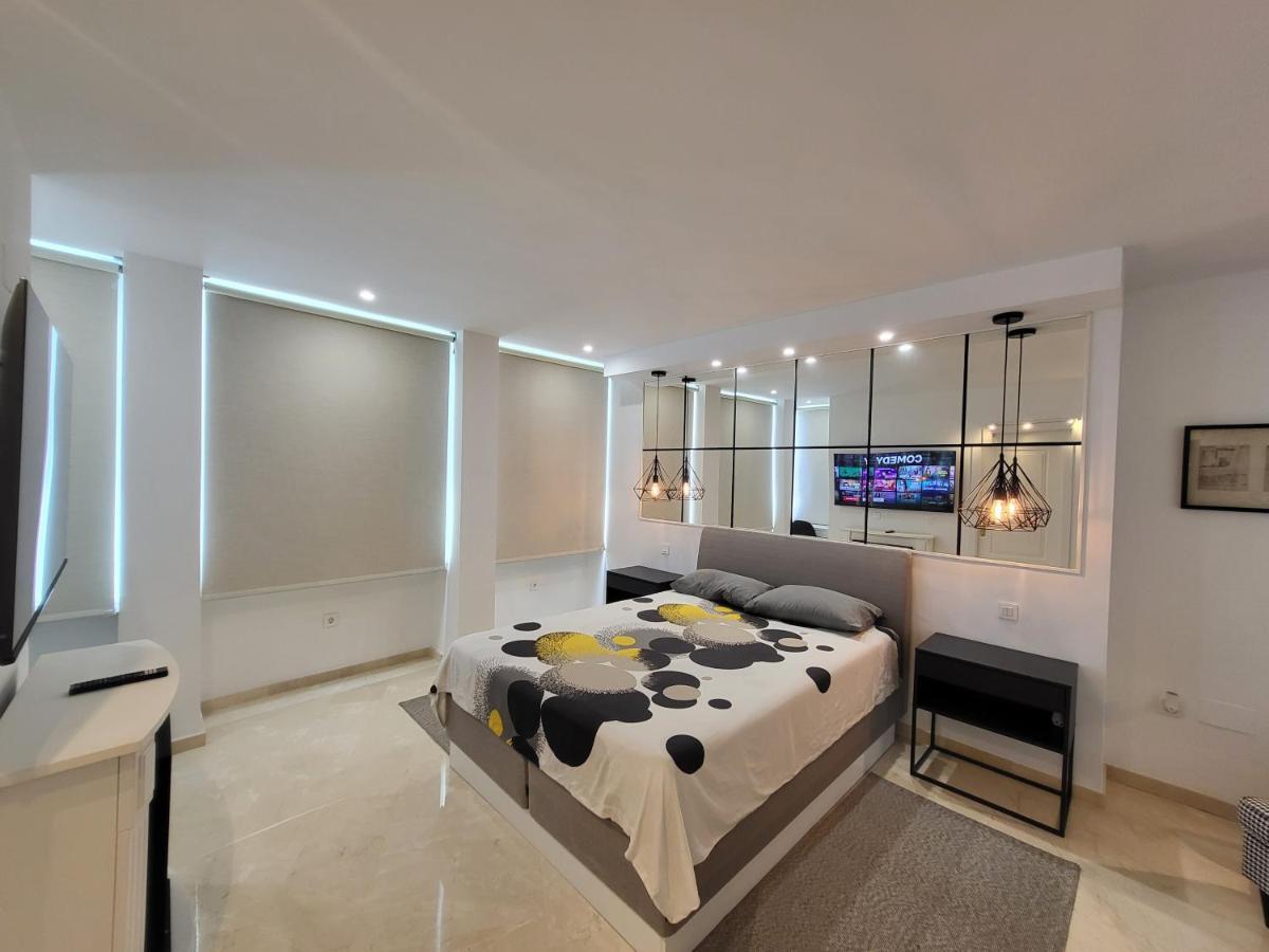 Marbella Edificio Puerto Azul Apartment ภายนอก รูปภาพ